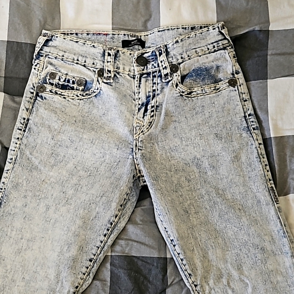 True Religion Ricky NF Super T, White and blue denim. Mens size 29 waist.